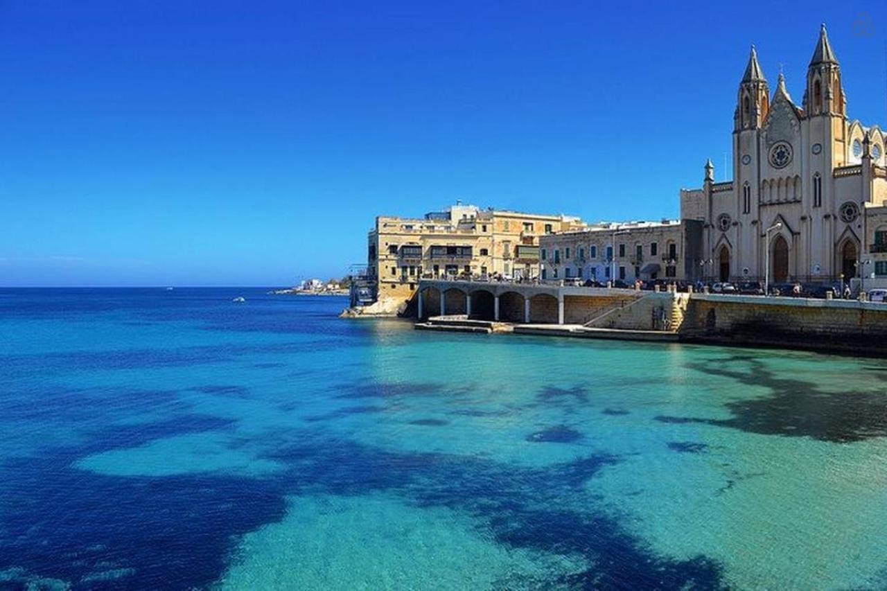Luxe Apartment With Valletta And Harbour Views Sliema Exterior foto